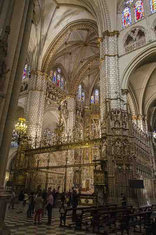 Toledo 016 - catedral Primada - altar mayor.jpg